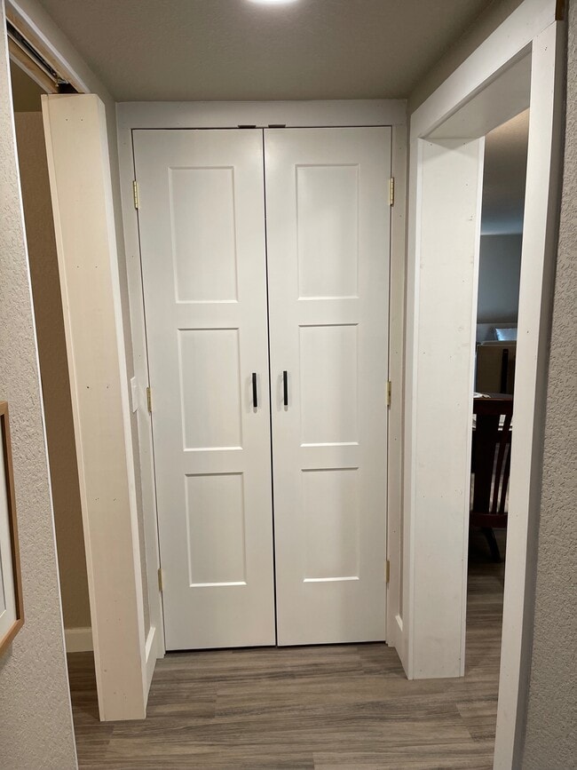 Washer/Dryer Closet - 134 W 11th Ave