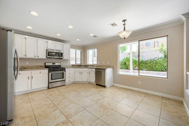 Building Photo - 946 Saddle Horn Dr