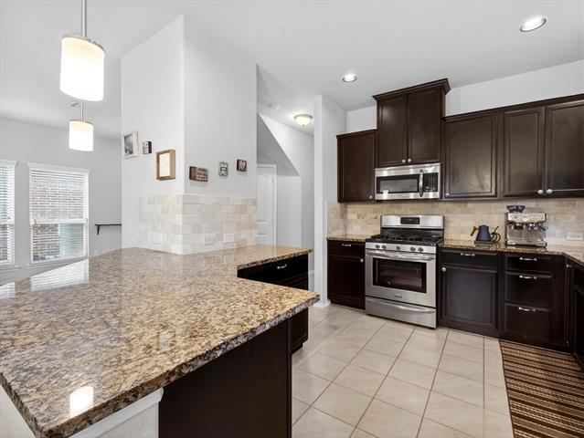 Building Photo - 620 Crowell Dr