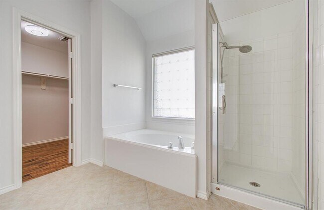 Building Photo - 12223 Ayrshire Pl