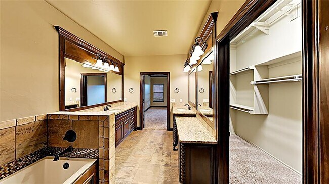 Building Photo - 17857 Prairie Sky Way