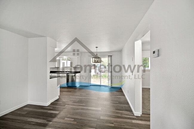 Building Photo - 2850 N Francis St