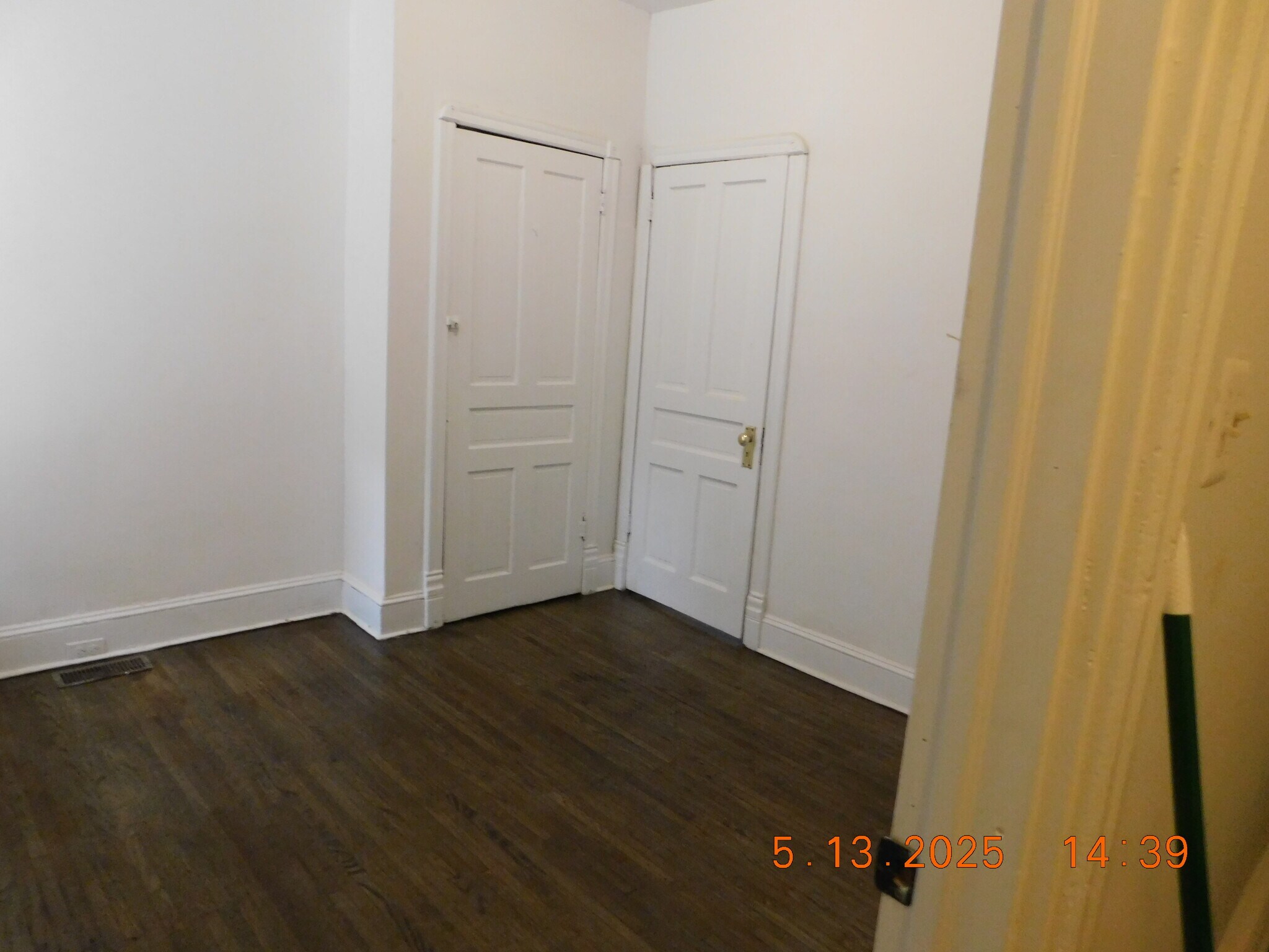 Building Photo - 445 N 53rd St