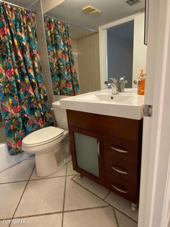 Building Photo - 2 br, 2 bath House - 123 Bay Colony Dr N