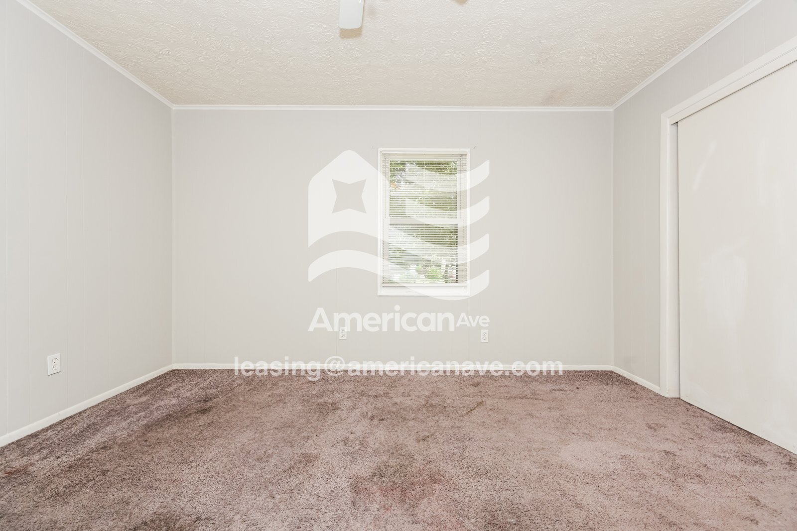 Building Photo - 208 Camellia Cir