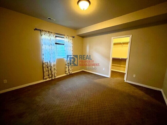 Building Photo - 2633 Cinnabar Rd