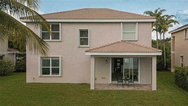 Building Photo - 4537 SW 183rd Ave