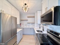 Building Photo - 2270 Mulford Ave