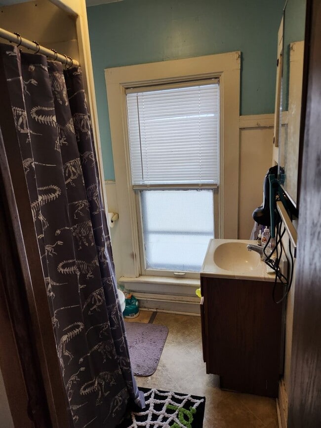 Building Photo - nre418