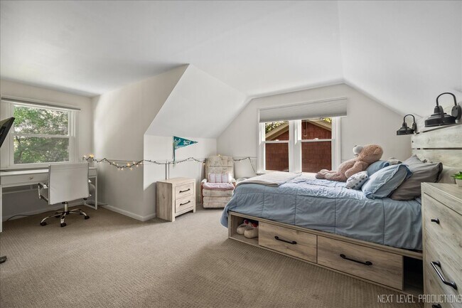 Building Photo - 747 Cheever Ave