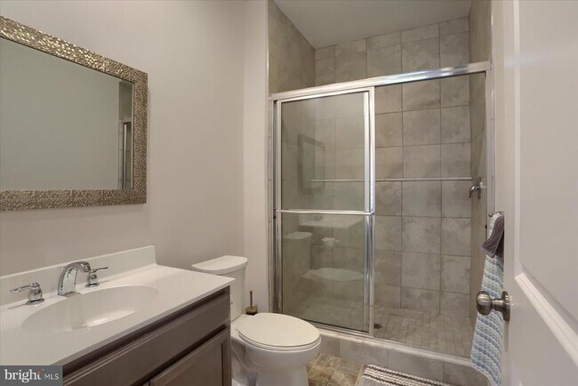 Building Photo - 3219 Wayland Rd