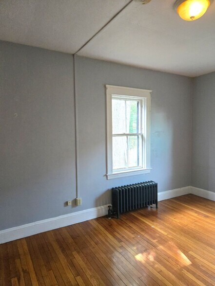 Building Photo - 20 Hudson St