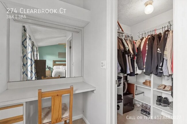 Building Photo - 274 Clearbrook Ct