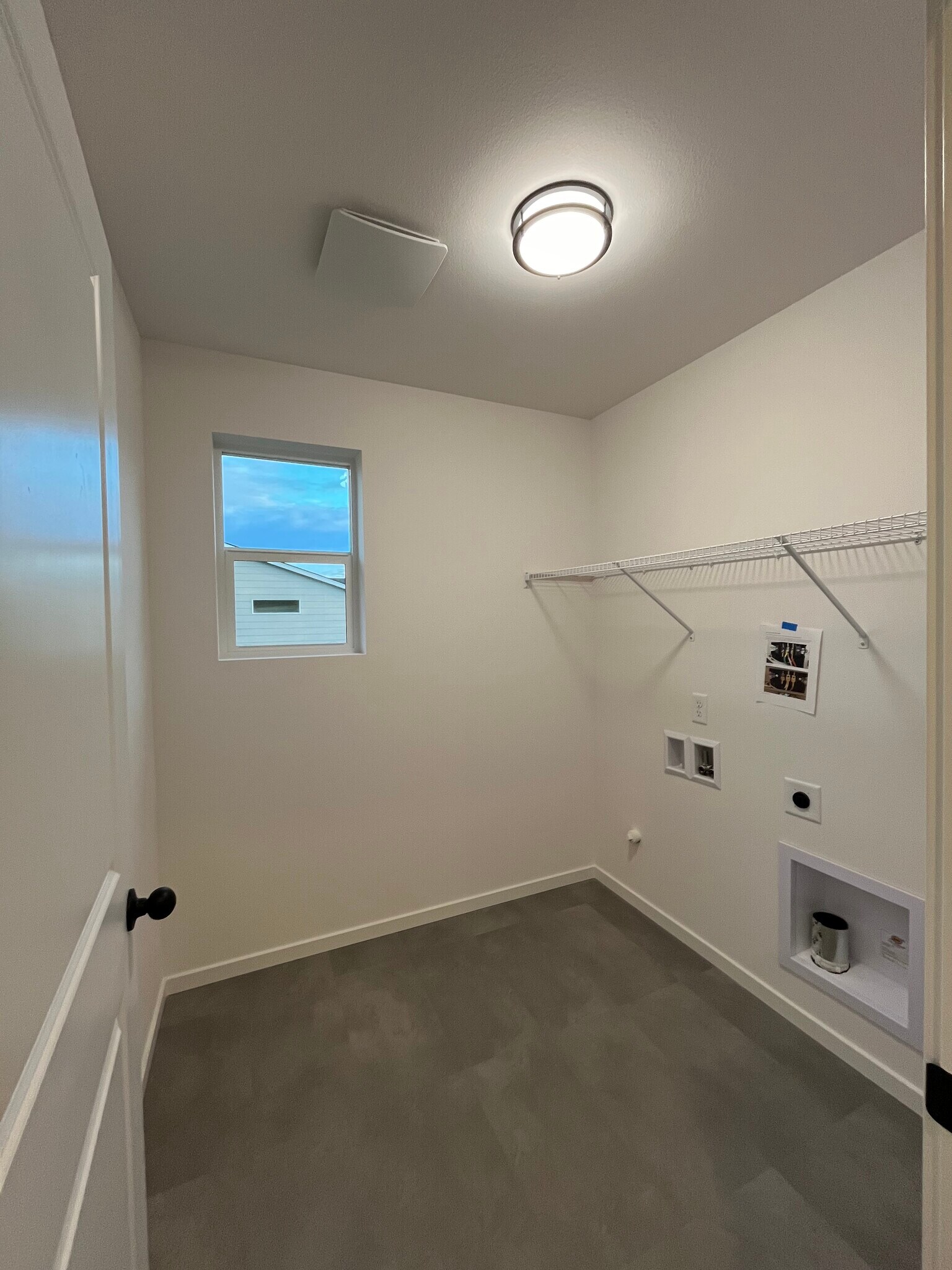 Building Photo - 12130 Bay Heights Pl