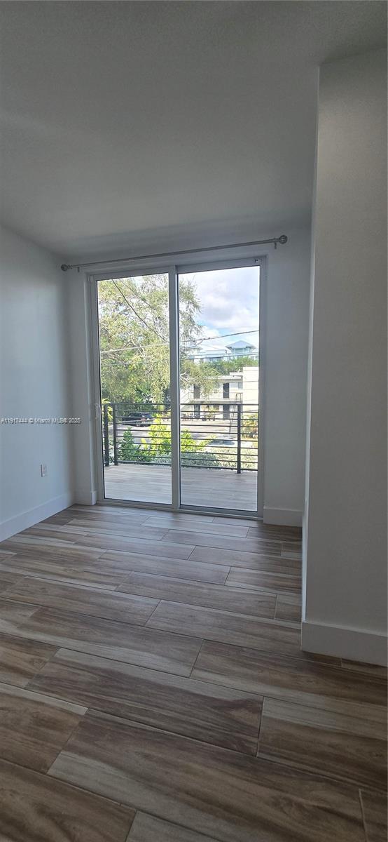 Building Photo - 3620 Thomas Ave