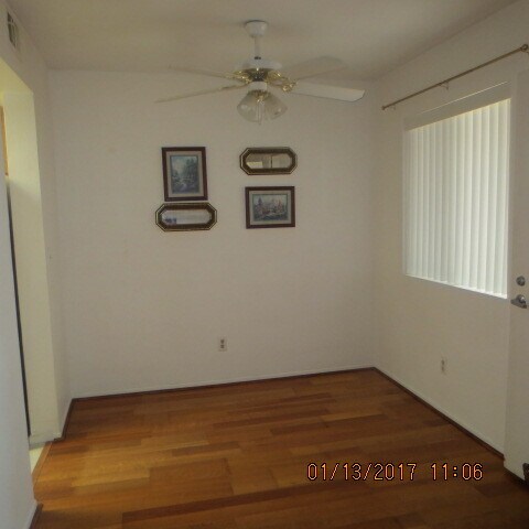 Building Photo - 12123 W Bell Rd
