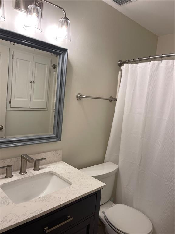 Building Photo - 800 Mallery St