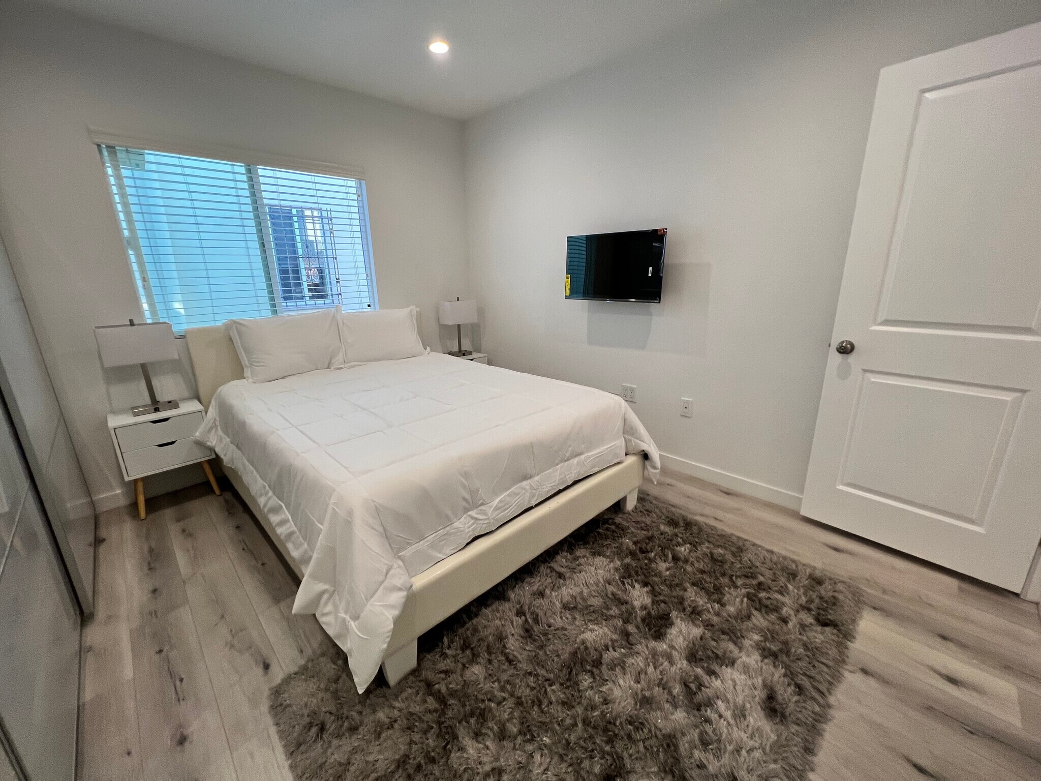 Bedroom - 1235 S Muirfield Rd