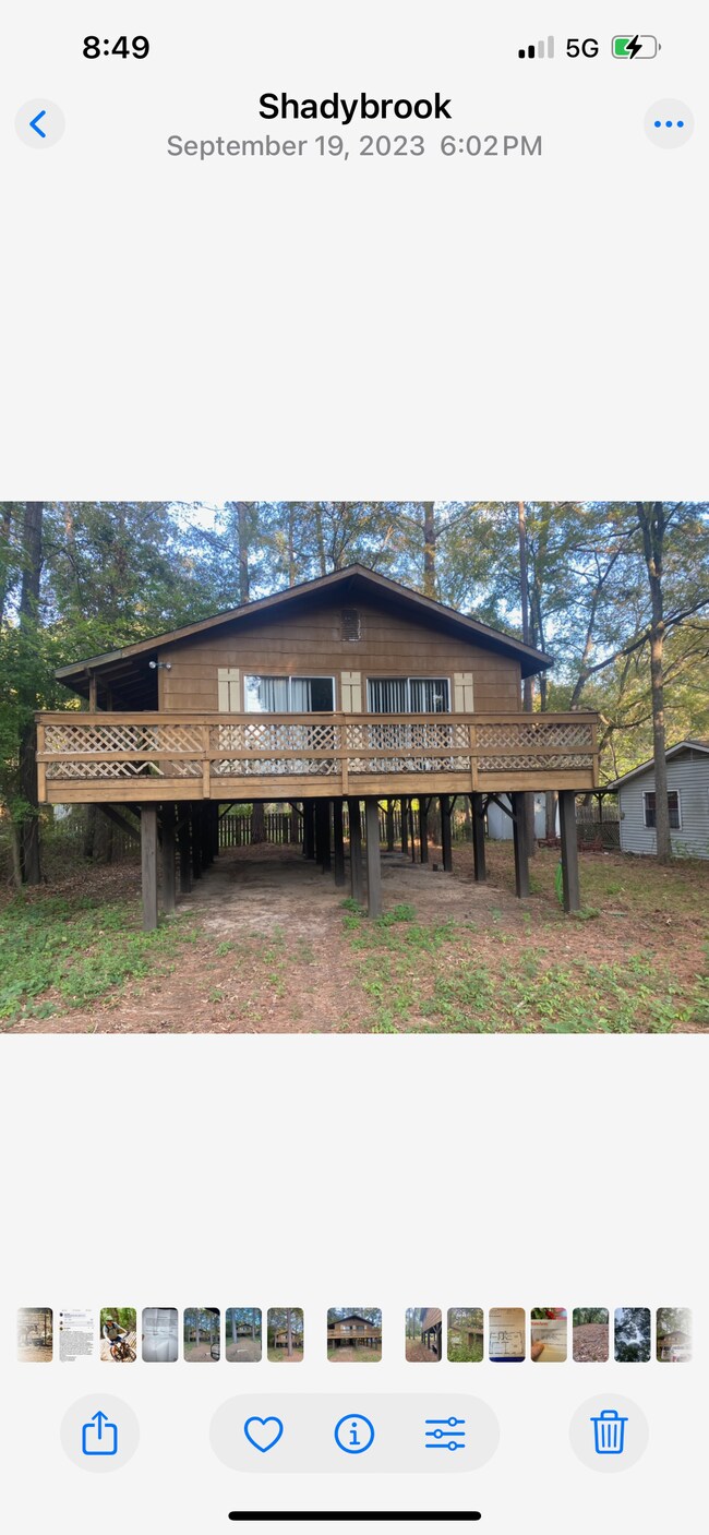 Primary Photo - 209 Shadybrook Dr