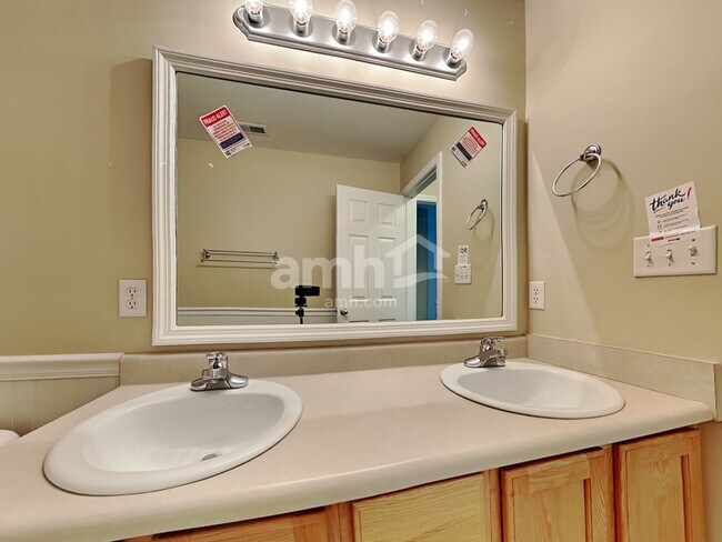 Building Photo - 4871 Altair Ct