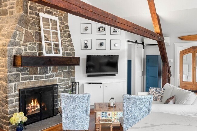 Building Photo - 46 Granite St