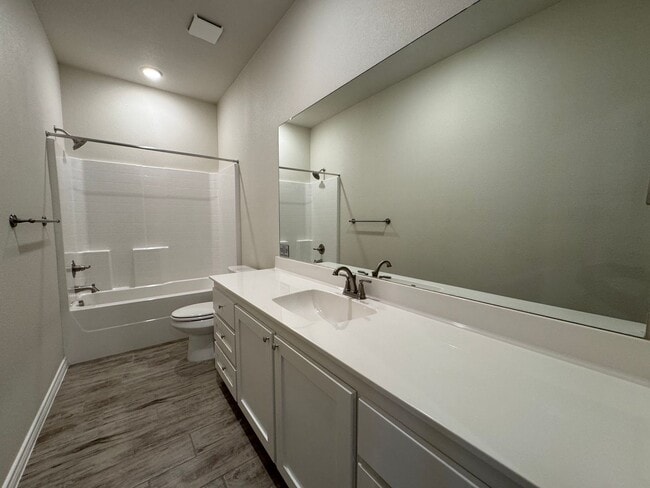 Building Photo - 5106 Rose Petal Ct