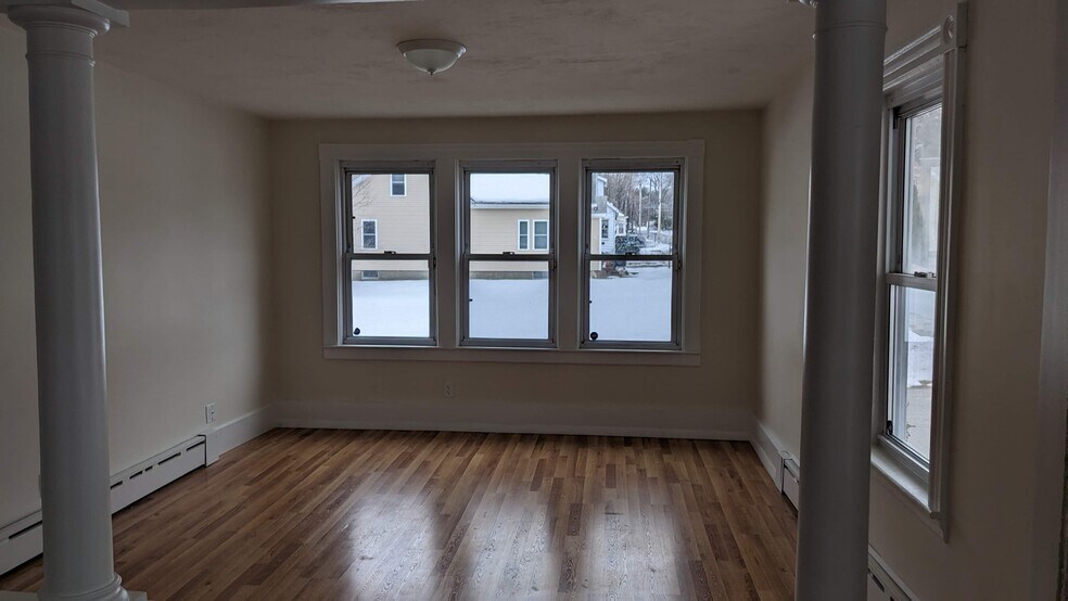 Front room 2 - 293 Madison St