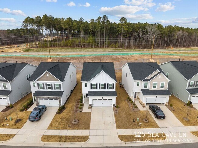 Building Photo - 125 Sea Cave Ln