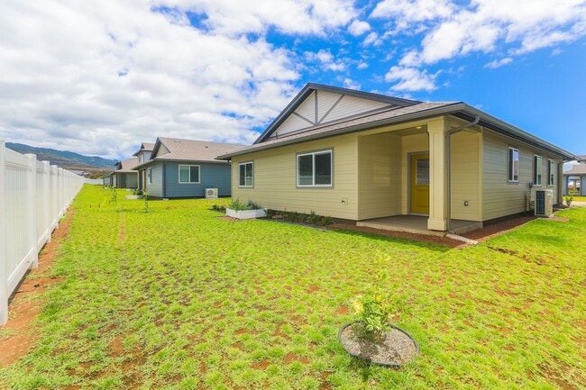 Building Photo - Hoopili single level home