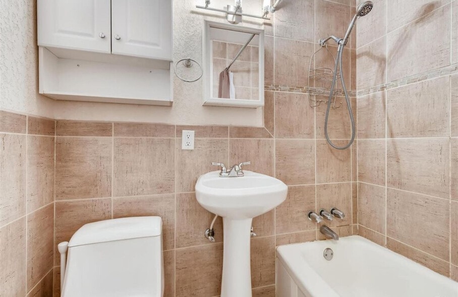 bathroom - 188 S Logan St