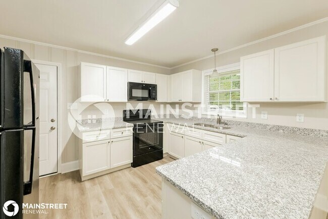 Building Photo - 2997 Avalee St