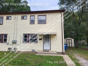 Building Photo - 34124 Decatur Ct