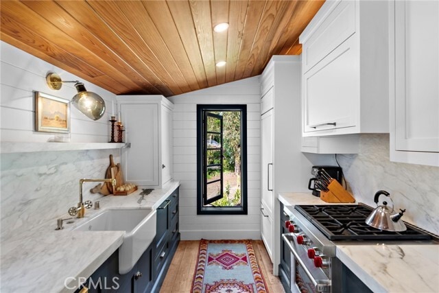 Building Photo - 31793 5th Ave