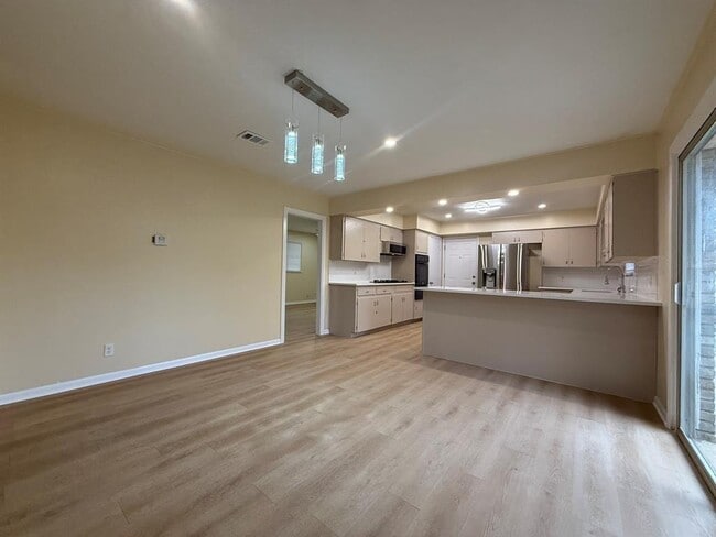 Building Photo - 4603 Roundup Trail