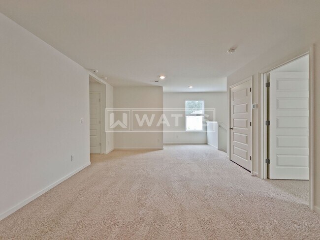 Building Photo - Like-New Living in Rosser Farms