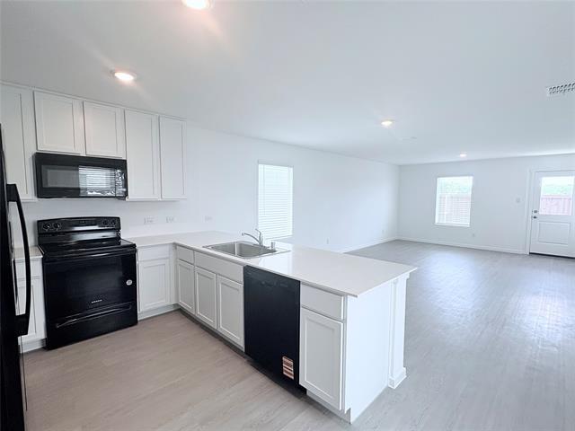 Building Photo - 6234 Sanderling St
