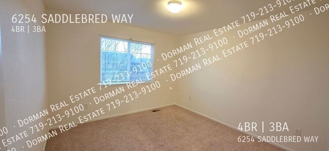 Building Photo - 6254 Saddlebred Way