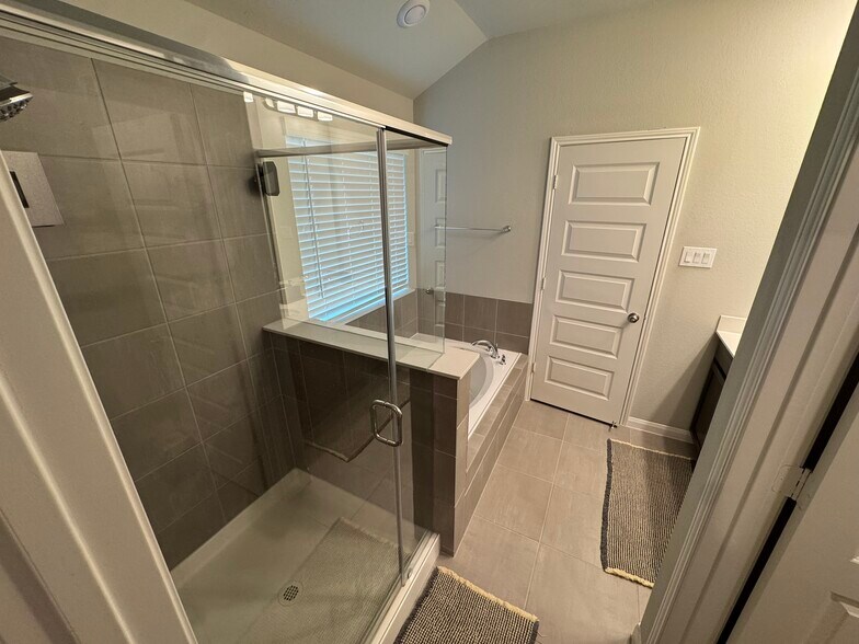 Building Photo - 1729 Hartford Springs Trl