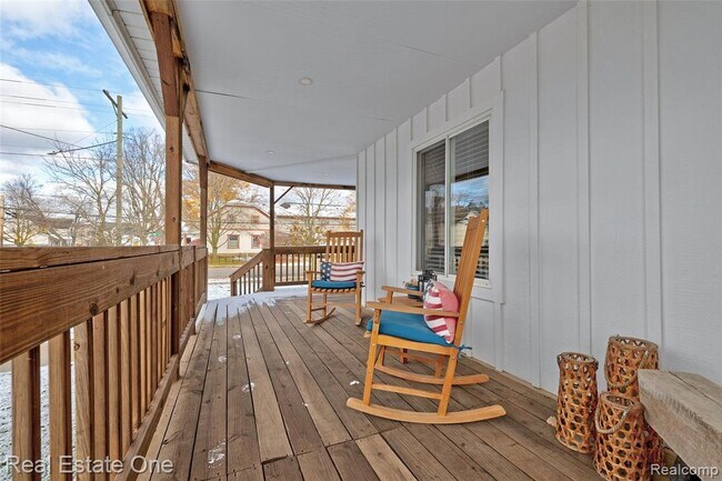 Building Photo - 15 South St