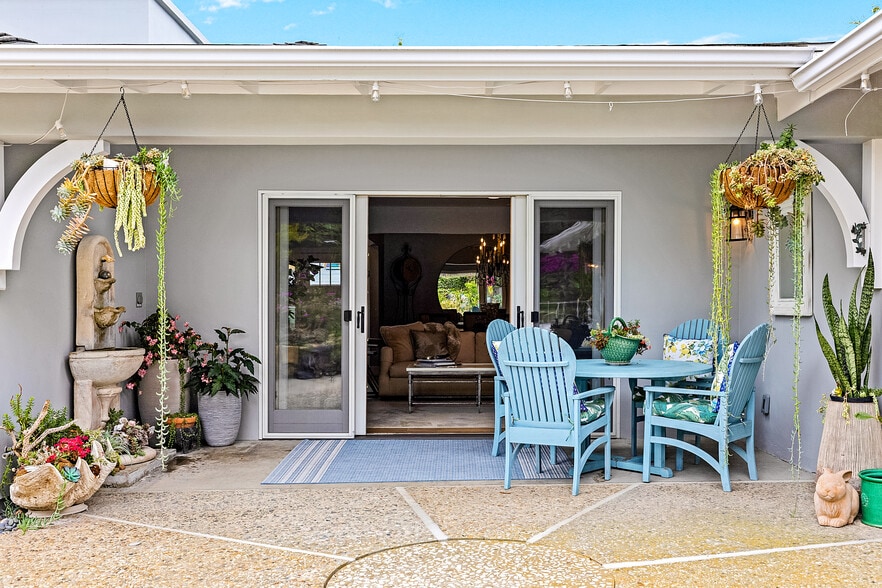 Building Photo - 1214 Del Mar Ave