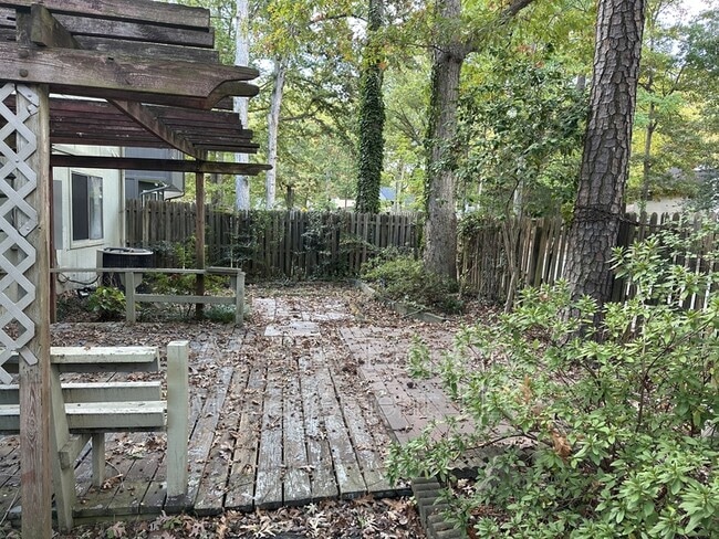 Building Photo - 704 Ninebark Ct