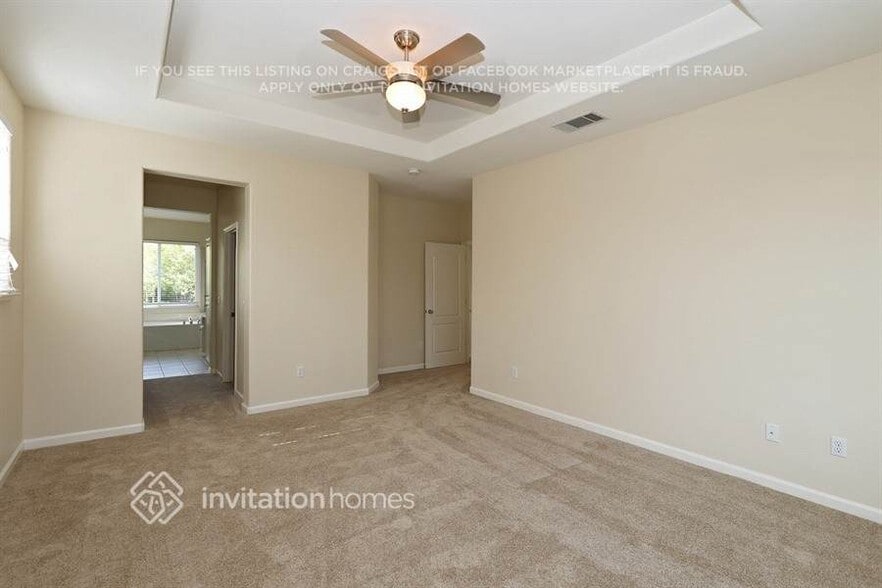 Building Photo - 2919 Carlingford Ln