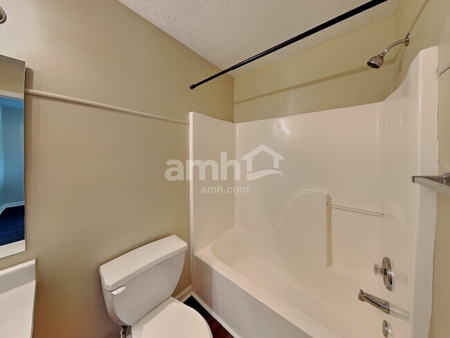 Building Photo - 6580 Dunsdin Dr