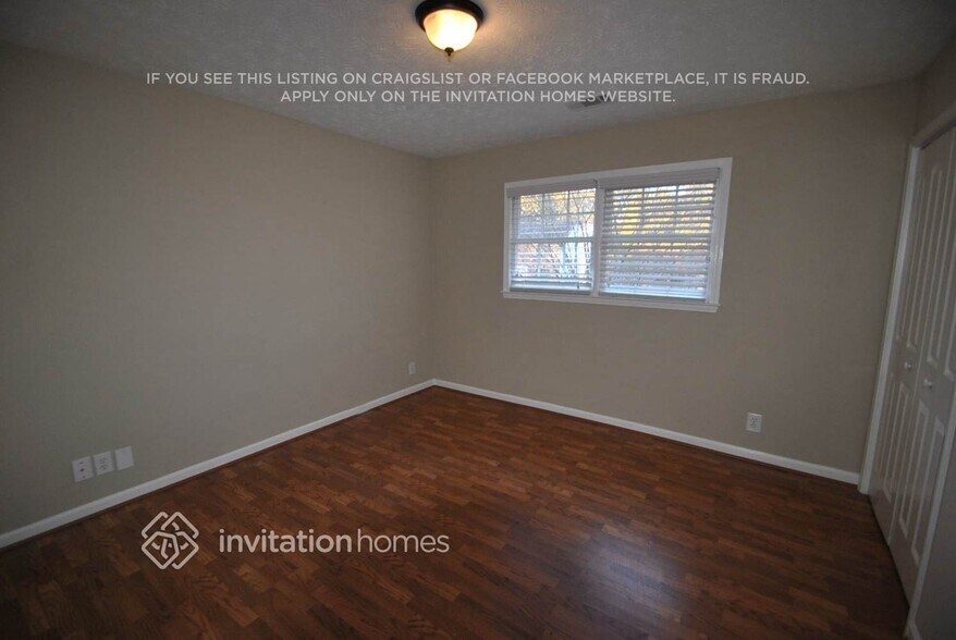 Building Photo - 863 Arlington Dr