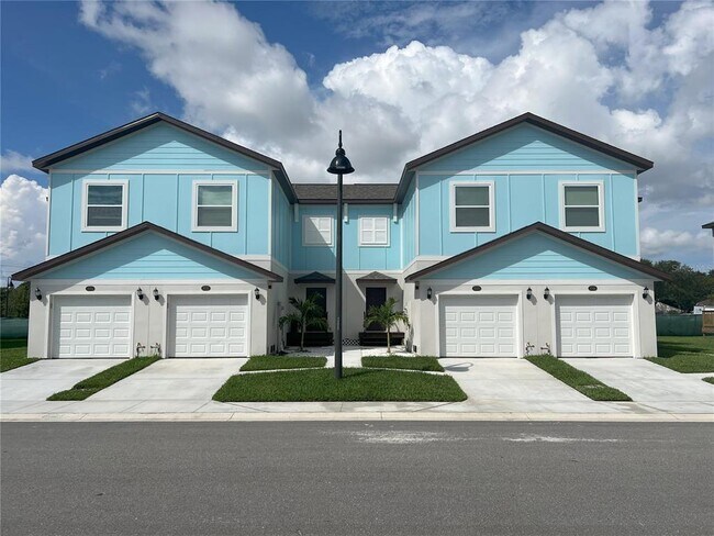 Building Photo - 2058 Silverstone Cir