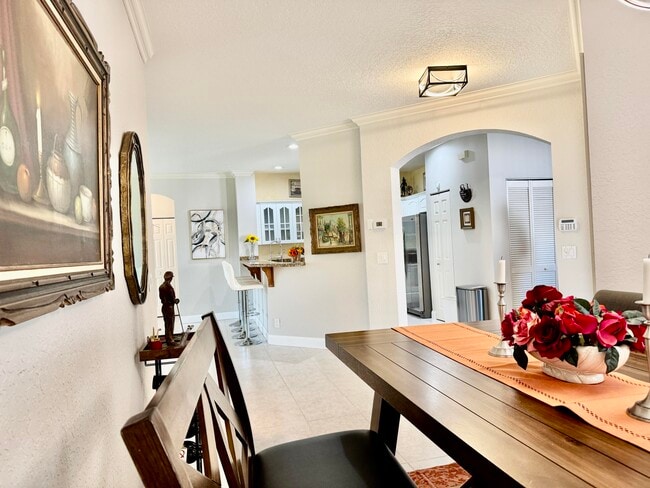 Building Photo - 8082 Aberdeen Dr