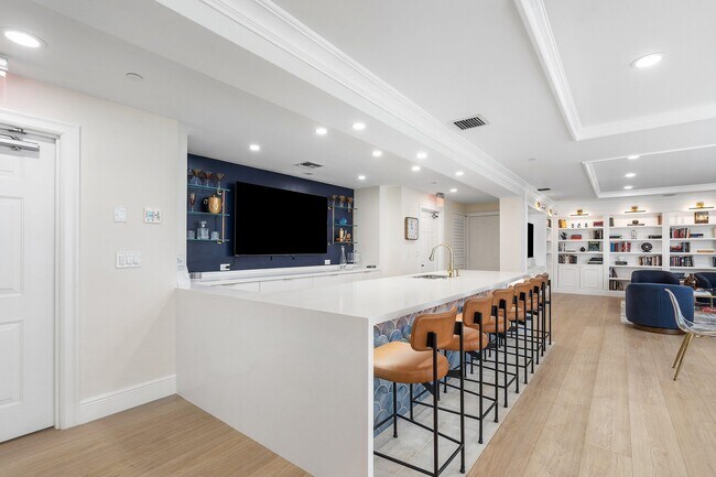 Building Photo - 233 S Federal Hwy