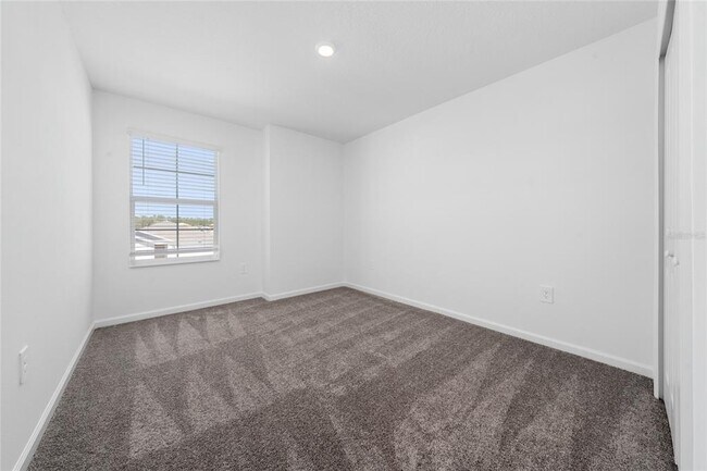 Building Photo - 5858 Le Marin Wy