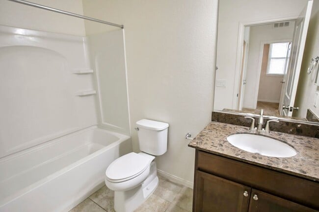 Building Photo - Beautiful 3 Bedroom Single Story West Vegas Home