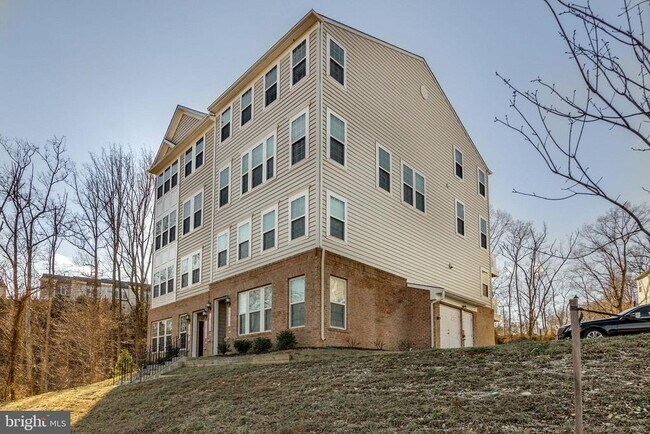 Building Photo - 14755 Malloy Ct